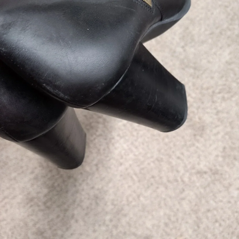 Michael Kors Frenchie Bootie Black Women's Size 9 Gold Side Zip